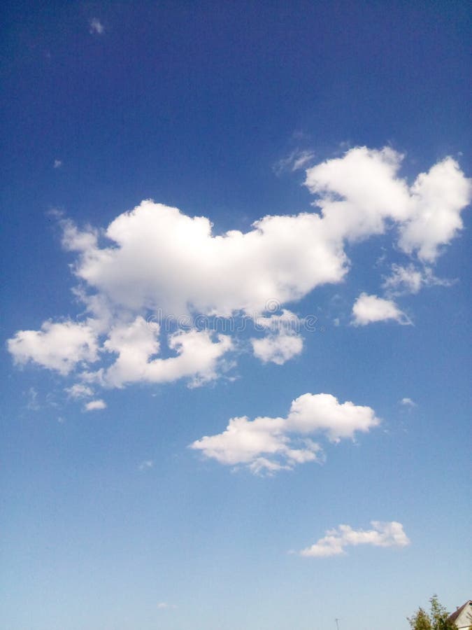 White Clouds Blue Fluffy Sky Atmosphere Heaven Bright Sun Day Juni ...