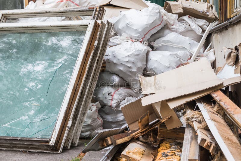 White construction garbage bags. Construction garbage bags piled on top of  one another. A large pile of construction garbage bags. abstract background  Stock Photo - Alamy