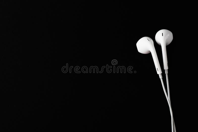 218 Tangled Earphones Stock Photos Free & RoyaltyFree Stock Photos