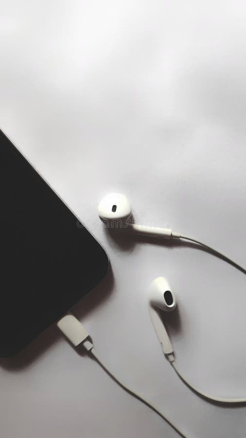 160 Headphones HD Wallpapers and Backgrounds