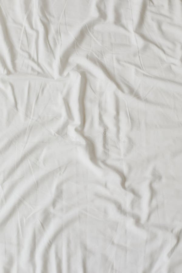 ergens kijken plan White Fabric Texture Background. Wrinkled, Crumpled Fabric. Top View of  Unmade Bed Sheet after Night Sleep. Soft Focus Stock Photo - Image of  night, relax: 150422682
