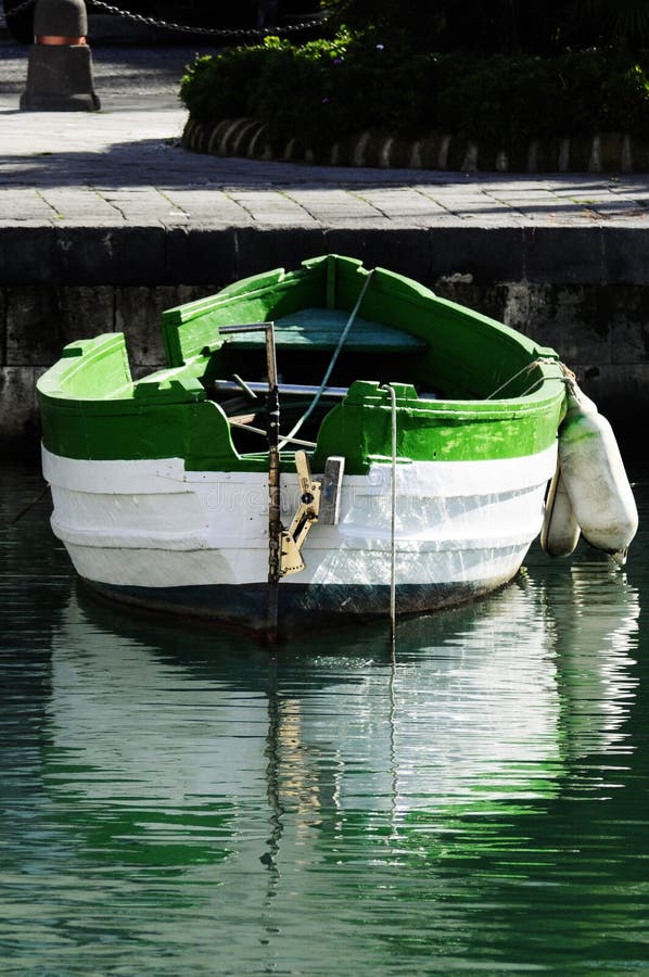347,658 Green Boat Stock Photos - Free & Royalty-Free Stock Photos from  Dreamstime