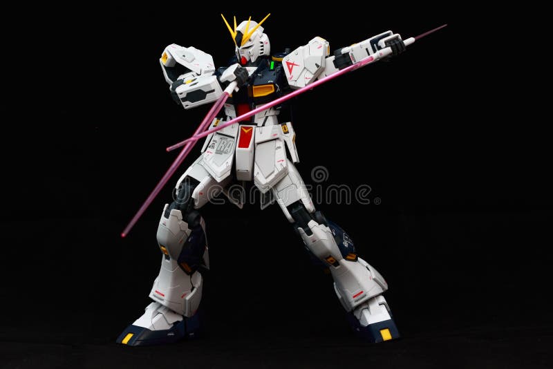 White Gundam with Double Beam Saber Editorial Stock Image - Image of  japanese, robot: 60041414