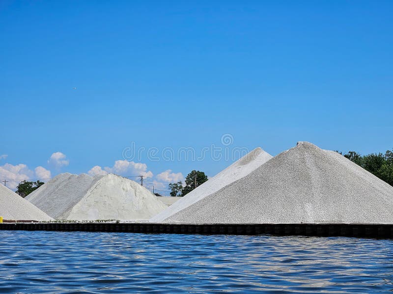 White Limestone Piles On River royalty free stock photos