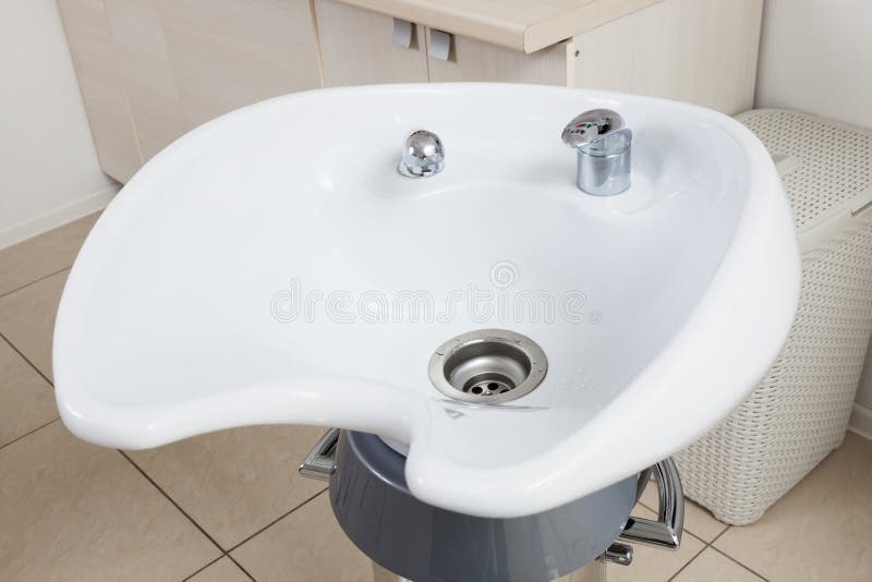 White sink