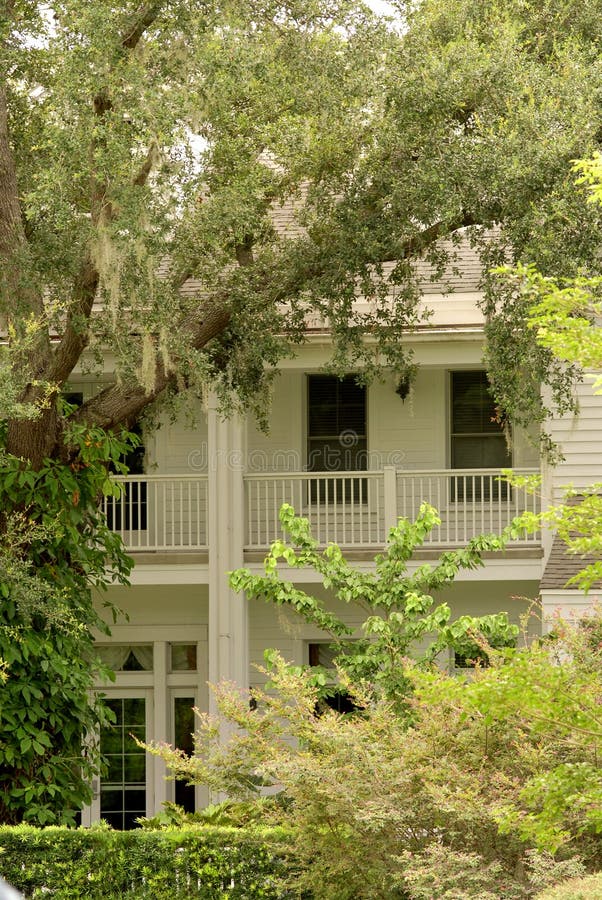 White Southern home stock photo. Image of story, house 970244
