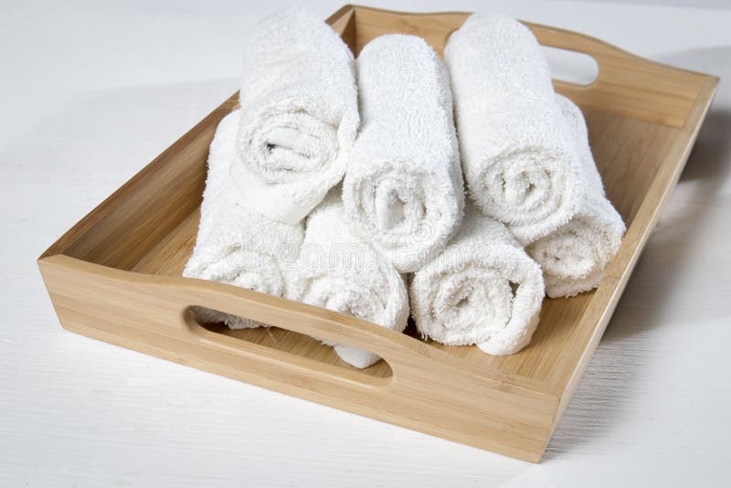 https://thumbs.dreamstime.com/b/white-spa-towels-pile-tray-white-background-white-spa-towels-pile-tray-white-background-113685043.jpg