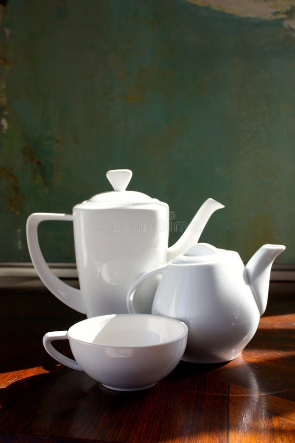 White Teapots and Cup Vertical Stock Image Image of wood, close 40789757