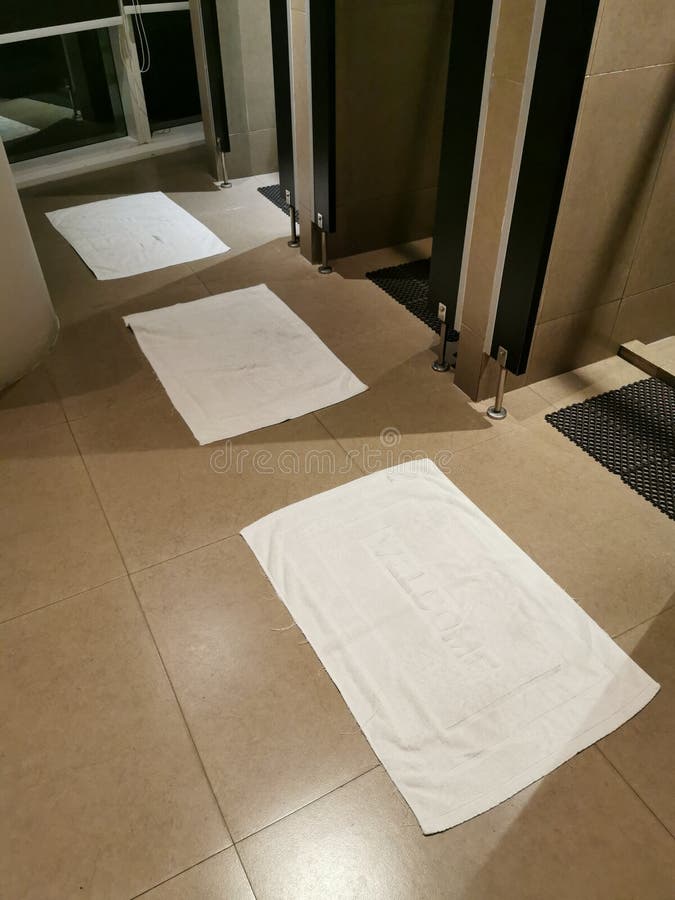 The White Towel on the Floor of Bathroom Stock Image - Image of towel ...