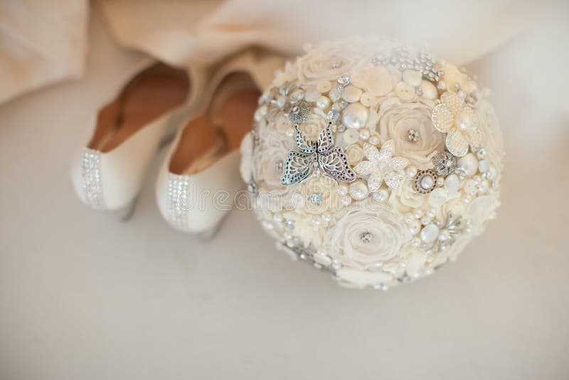 White Wedding Shoes and Modern Wedding Bouquet Stock Photo Image of