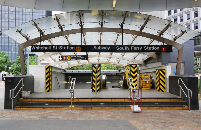 Whitehall Street and South Ferry subway entrance in Manhattan stock images Whitehall Street and South Ferry subway entrance in Manhattan stock images