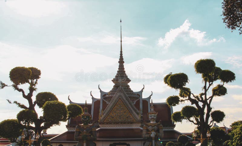?wi?tynia Thailand bangkoku d?oni obraz stock ?wi?tynia Thailand bangkoku d?oni obraz stock