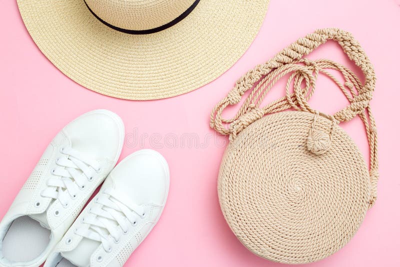 Beach hat and handbag stock image. Image of woman, summer - 10290647
