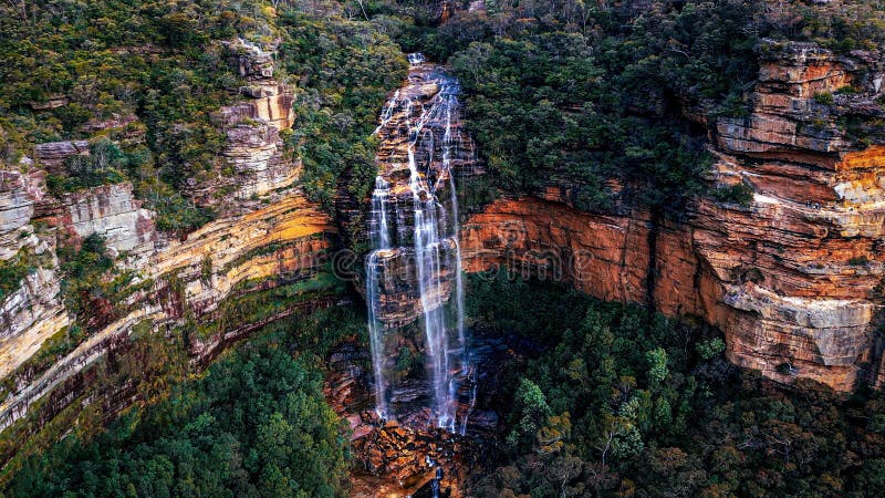 Wide-angle view of Wentworth Falls in Sydney stock photography