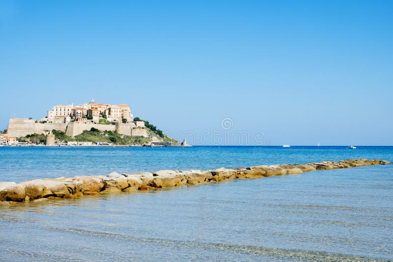 Widok calvi w corsica franance obraz stock
