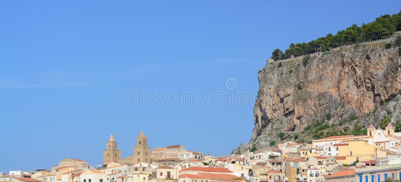 Widok miasta Cefalu zdjęcia royalty free Widok miasta Cefalu zdjęcia royalty free