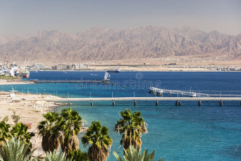 Widok od Eilat w kierunku Aqaba w Jordania Izrael obraz royalty free