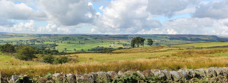 Widok Yorkshire doliny blisko Summerbridge, North Yorkshire fotografia royalty free Widok Yorkshire doliny blisko Summerbridge, North Yorkshire fotografia royalty free
