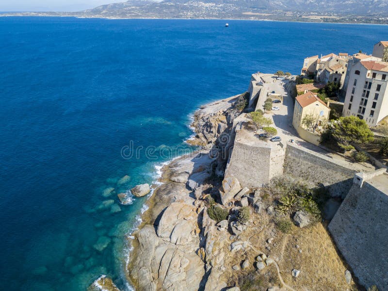 Widok z lotu ptaka Calvi miasto, Corsica, Francja fotografia stock