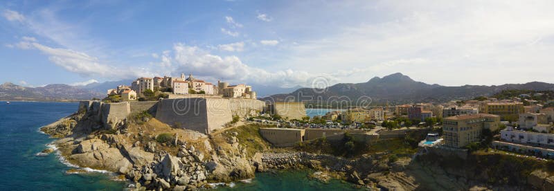 Widok z lotu ptaka Calvi miasto, Corsica, Francja fotografia royalty free