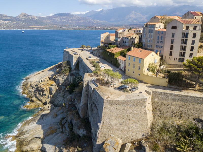 Widok z lotu ptaka Calvi miasto, Corsica, Francja zdjęcie stock