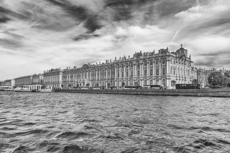 Widok zima pałac, eremu muzeum, St Petersburg, Rus fotografia stock Widok zima pałac, eremu muzeum, St Petersburg, Rus fotografia stock