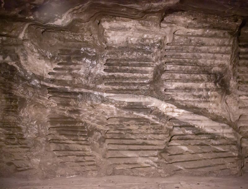Wieliczka πολωνία 30 : εσωτερικό οπτικό αλατωρυχείο wieliczka με υφή τοίχου από αλάτι στοκ εικόνες με δικαίωμα ελεύθερης χρήσης