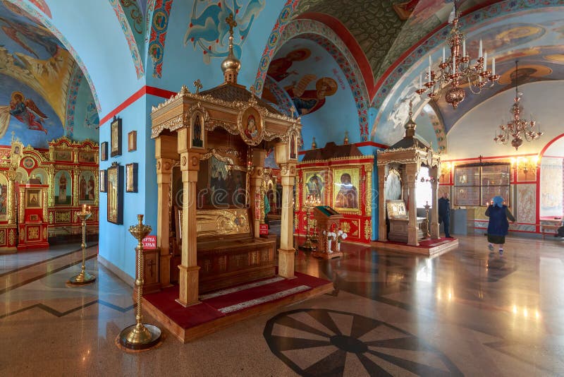 Wielka dekoracja i wnętrze wśrodku wniebowzięcie katedry na terytorium Karakułowy Kremlin obraz royalty free Wielka dekoracja i wnętrze wśrodku wniebowzięcie katedry na terytorium Karakułowy Kremlin obraz royalty free