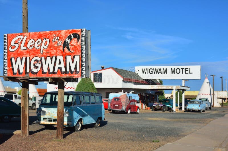 Wigwammotel op historische route 66 royalty-vrije stock afbeeldingen Wigwammotel op historische route 66 royalty-vrije stock afbeeldingen