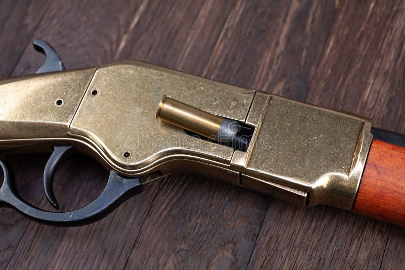 Wild West Gun - Lever-action Repeating Rifle with Ammunition Stock