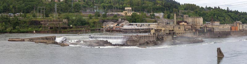 Willamette Falls Paper Mills in Oregon Panorama. Willamette Falls Paper Mills Industrial Area Along Willamette River between Oregon City and West Linn Panorama royalty free stock photos Willamette Falls Paper Mills in Oregon Panorama. Willamette Falls Paper Mills Industrial Area Along Willamette River between Oregon City and West Linn Panorama royalty free stock photos