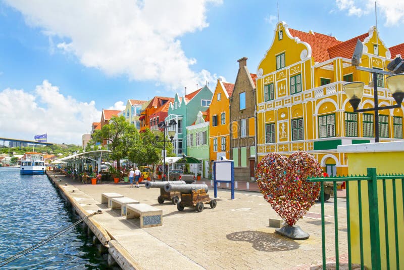 Willemstad, Curacao, holandie Antilles Colourful domy i handlowi budynki Punda, Willemstad schronienie fotografia royalty free