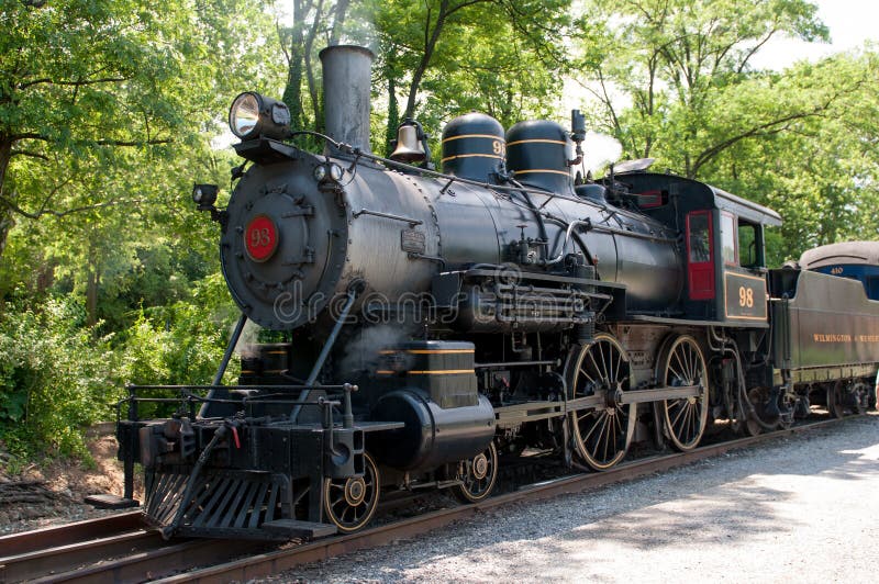 WILMINGTON, DE 15 JUIN : Wilmington et voie ferrée occidentale est une ligne de train d'héritage pour des visiteurs allant sur to photo libre de droits WILMINGTON, DE 15 JUIN : Wilmington et voie ferrée occidentale est une ligne de train d'héritage pour des visiteurs allant sur to photo libre de droits