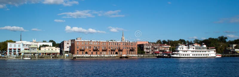 Wilmington, NC USA Aug 24,2014: Im Stadtzentrum gelegenes Wilmington, North Carolina stockbilder Wilmington, NC USA Aug 24,2014: Im Stadtzentrum gelegenes Wilmington, North Carolina stockbilder