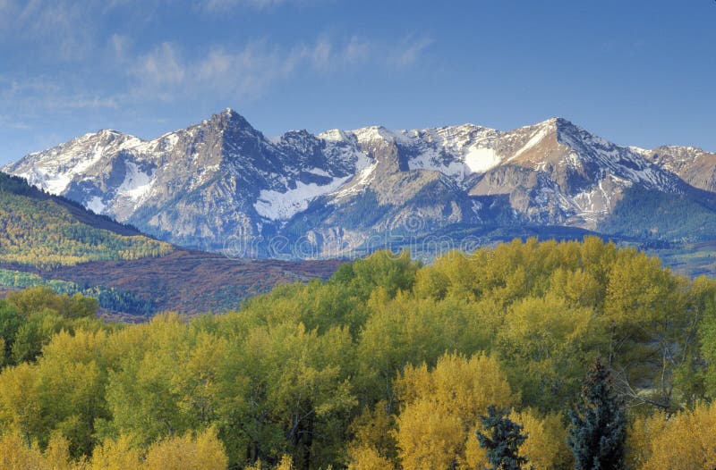 Wilson Peak in de Sneffels-Bergketen, Dallas Divide, de Laatste Weg van de Dollarboerderij, Colorado royalty-vrije stock fotografie Wilson Peak in de Sneffels-Bergketen, Dallas Divide, de Laatste Weg van de Dollarboerderij, Colorado royalty-vrije stock fotografie