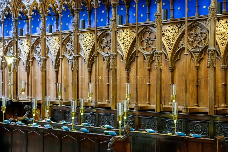 WINCHESTER, HAMPSHIRE/UK - 6 MAART: Binnenlandse Mening van Winchester royalty-vrije stock afbeeldingen WINCHESTER, HAMPSHIRE/UK - 6 MAART: Binnenlandse Mening van Winchester royalty-vrije stock afbeeldingen