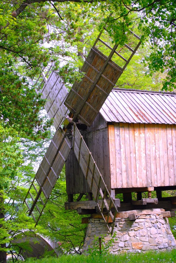 home wind mill home wind mill