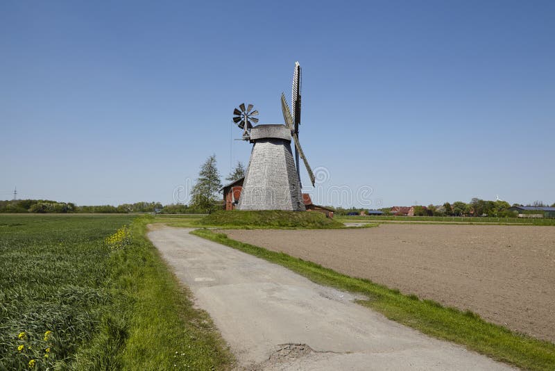 Windmolen Bierde Petershagen, Duitsland stock foto Windmolen Bierde Petershagen, Duitsland stock foto