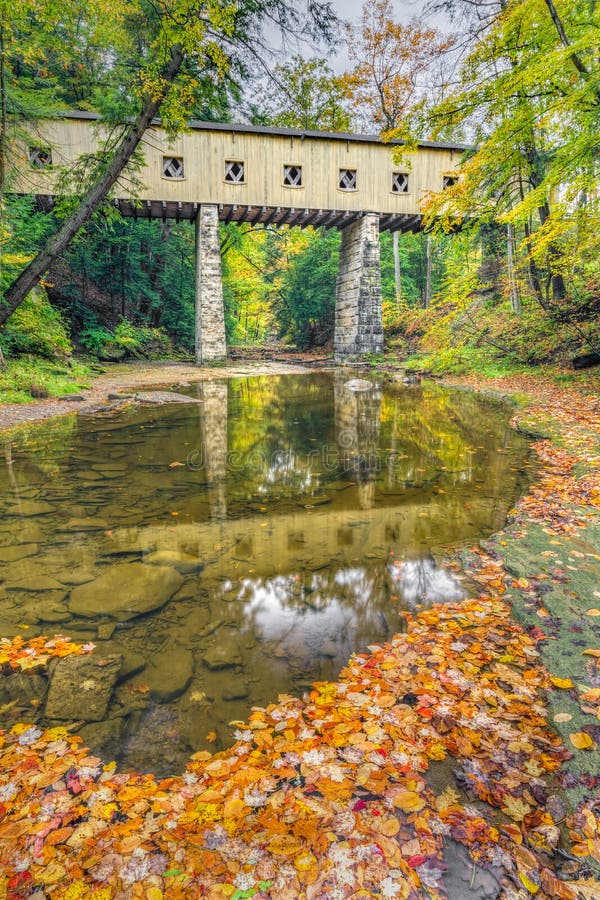 Windsor Mills Covered Bridge arkivfoton Windsor Mills Covered Bridge arkivfoton