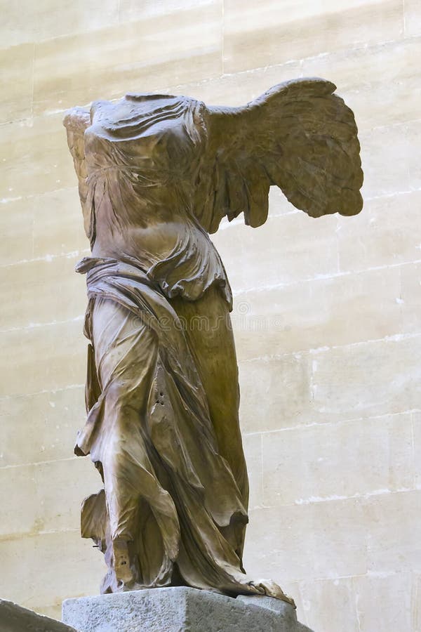 nike the winged goddess