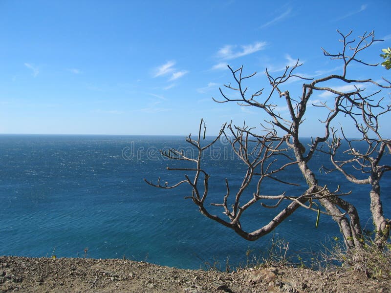 Winter in Costa Rica stockbild. Bild von blau, klippe 2194201