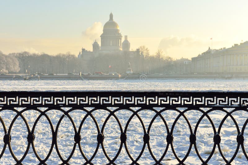 Winter im St. Petersburg, Russland stockfotografie Winter im St. Petersburg, Russland stockfotografie