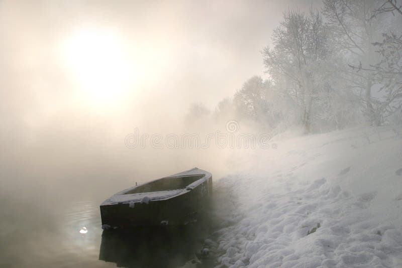 Winter morning on the river