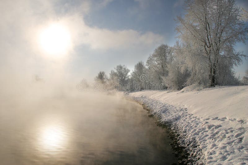 Winter morning on the river