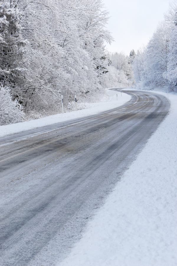 Winter road