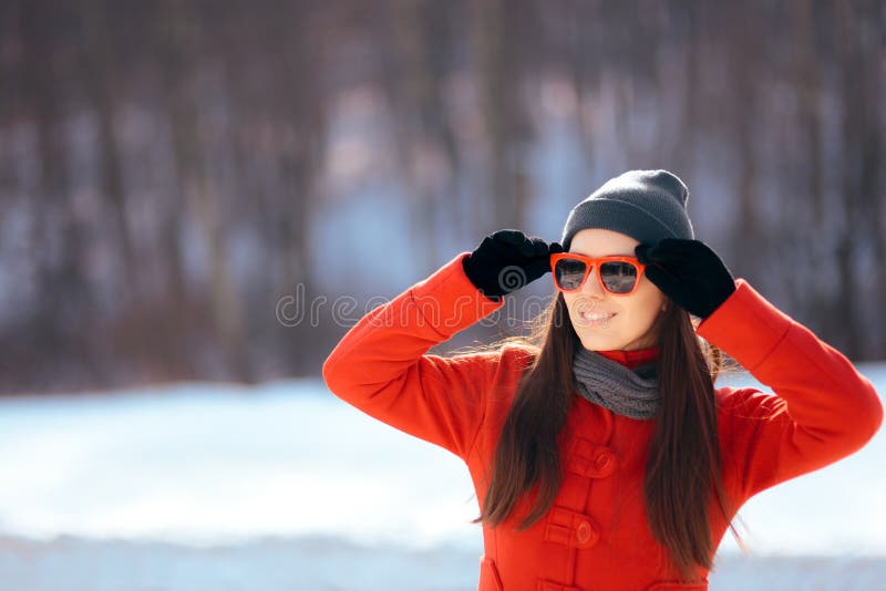 Winter Woman Wearing Sunglasses Outdoors royalty free stock images Winter Woman Wearing Sunglasses Outdoors royalty free stock images