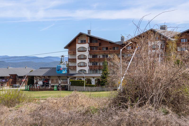 Wiosna Bansko Bułgaria Kabel krajobrazowy zdjęcia stock