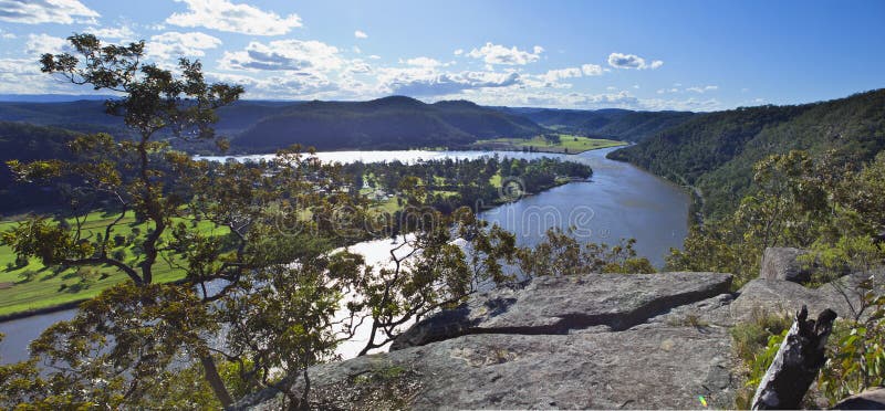Wisemans promu Hawkesbury rzeka Australia zdjęcie stock Wisemans promu Hawkesbury rzeka Australia zdjęcie stock