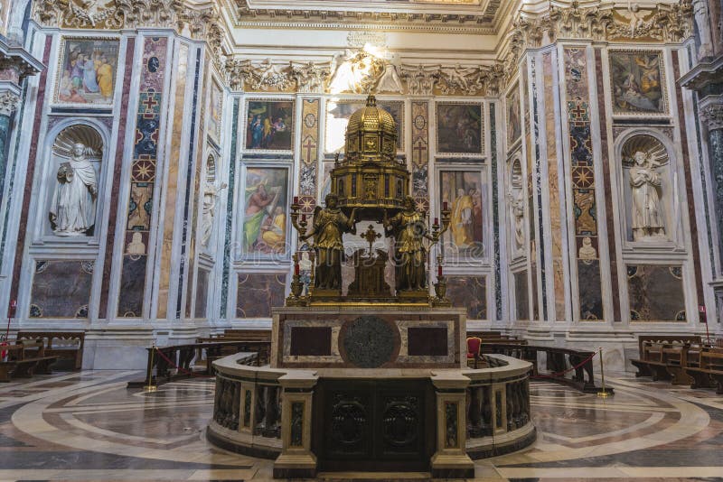 Wnętrze bazylika Di Santa Maria Maggiore w Rzym, Włochy