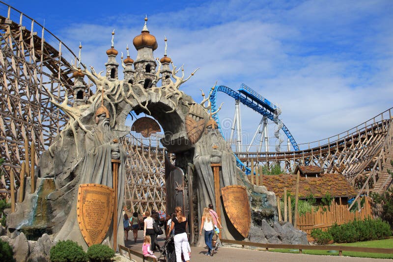 Wooden Coaster Structure Top Head of Wodan Editorial Image - Image